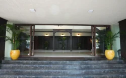 nehru_hall_main_entrance